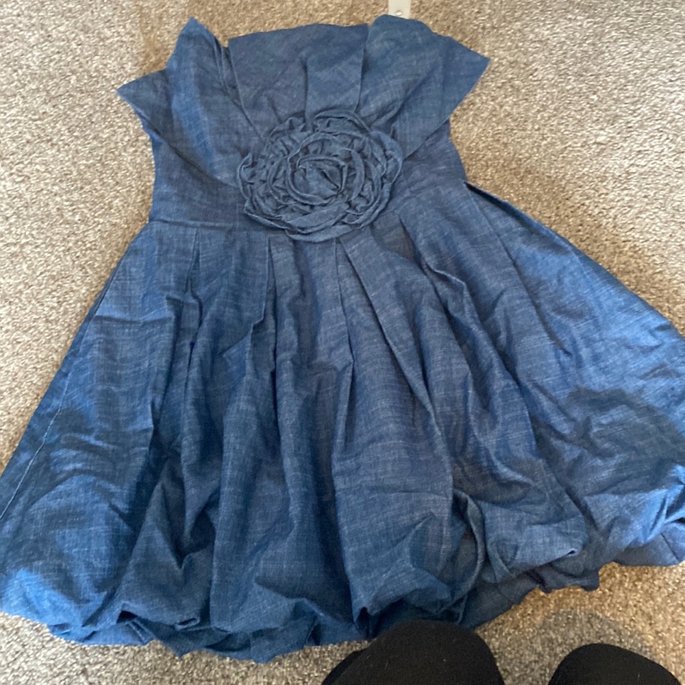 Older style dress